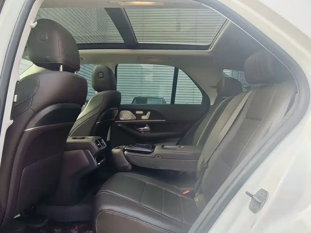 Mercedes-Benz GLE 2020 — фото 11