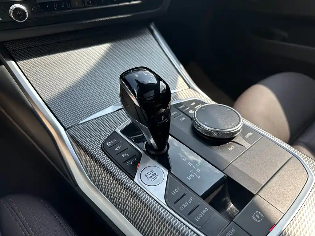 BMW 3 Series 2020 — фото 13