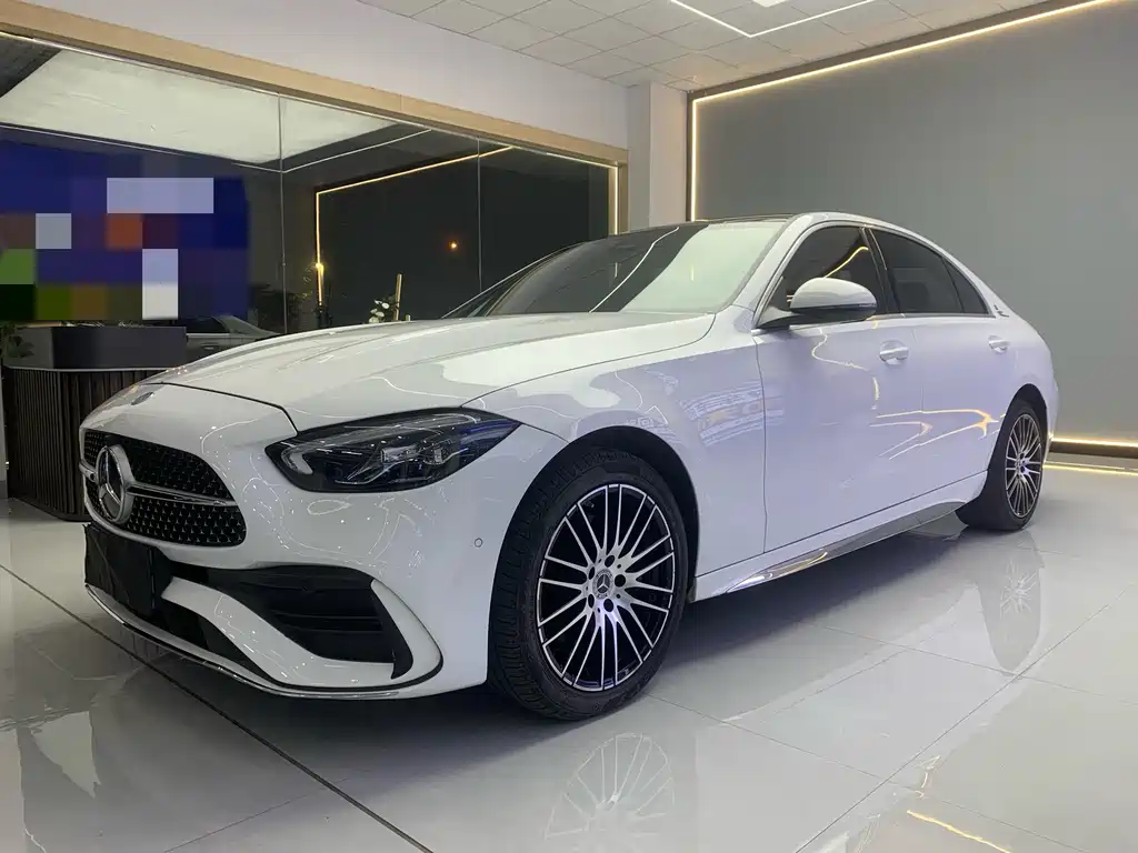 Mercedes-Benz C-Class 2021