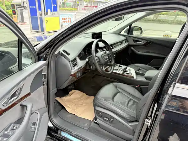 Audi Q7 2016