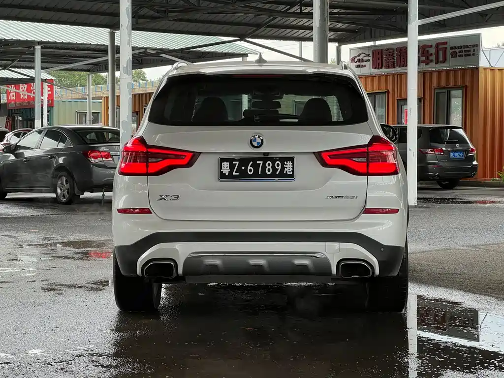 BMW X3 2018 — фото 8