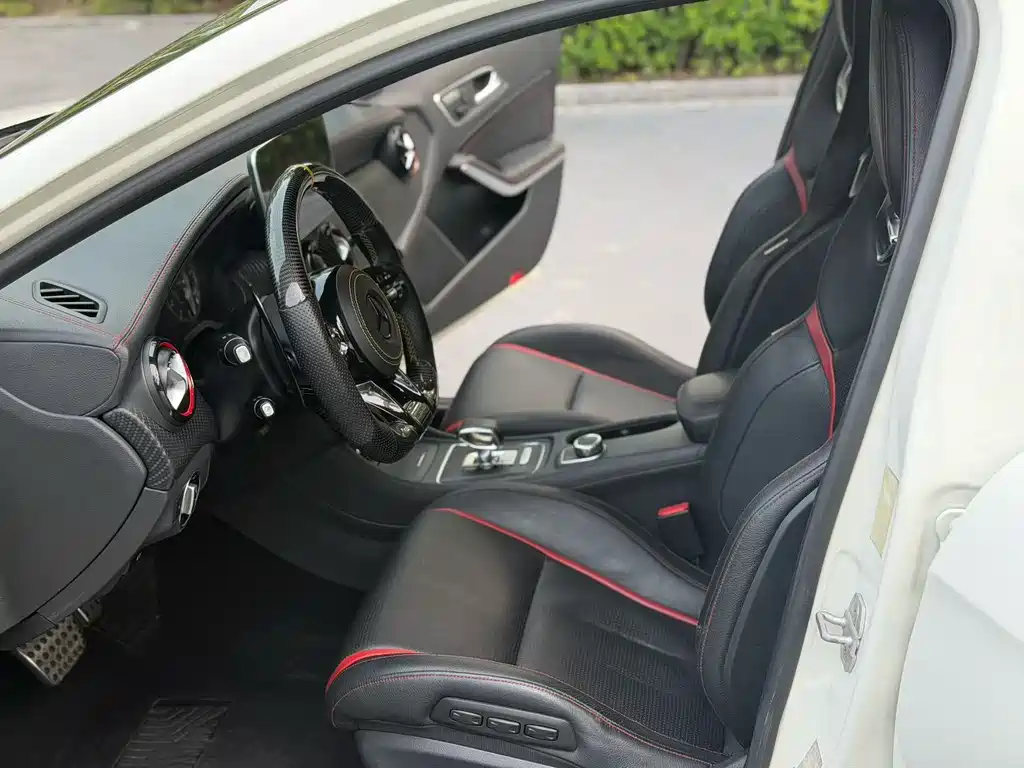 Mercedes-Benz A-Class AMG 2014 — фото 4