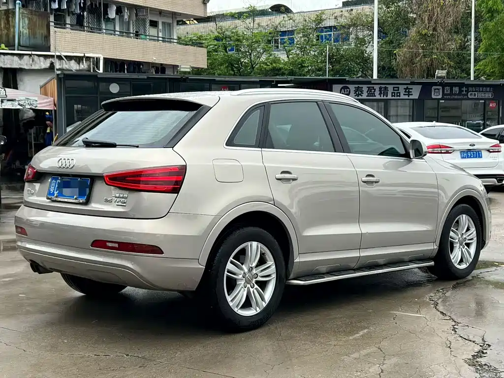 Audi Q3 2014 — фото 7