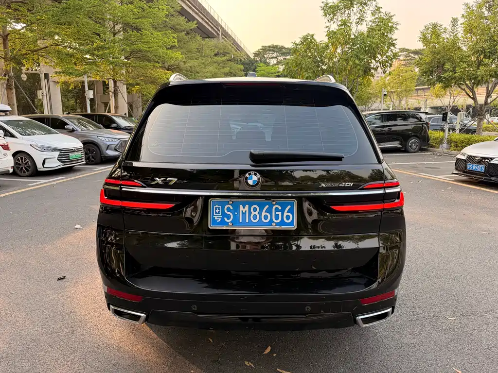 BMW X7 2023 — фото 13