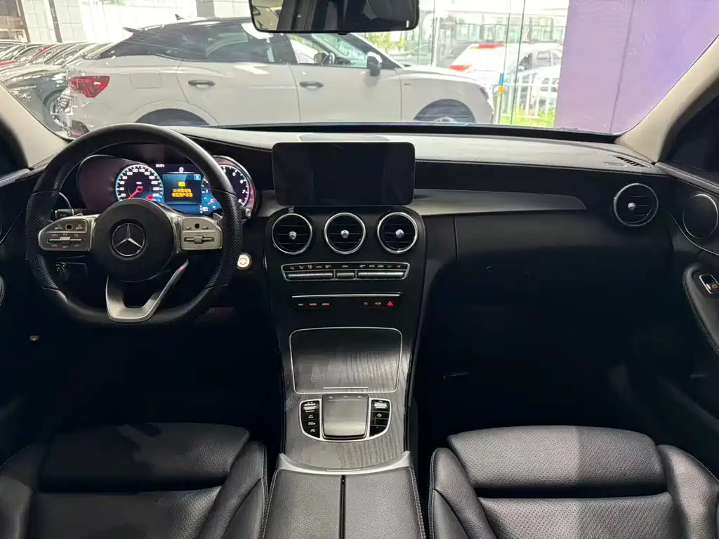 Mercedes-Benz C-Class 2021 — фото 10