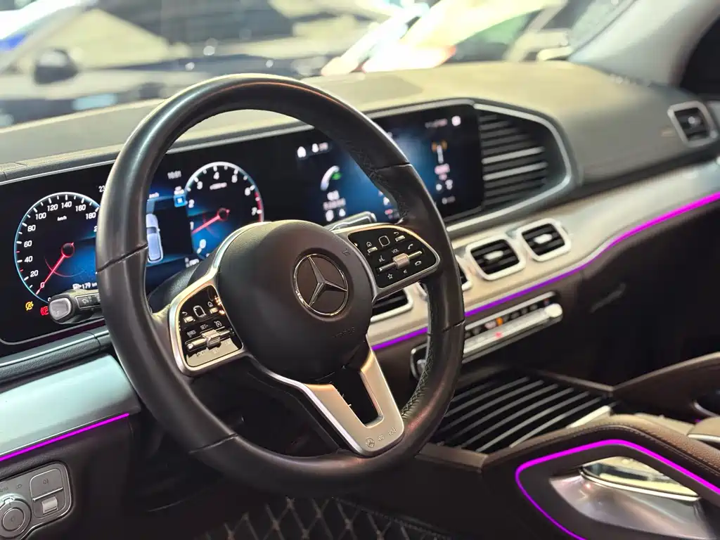 Mercedes-Benz GLE 2023 — фото 11
