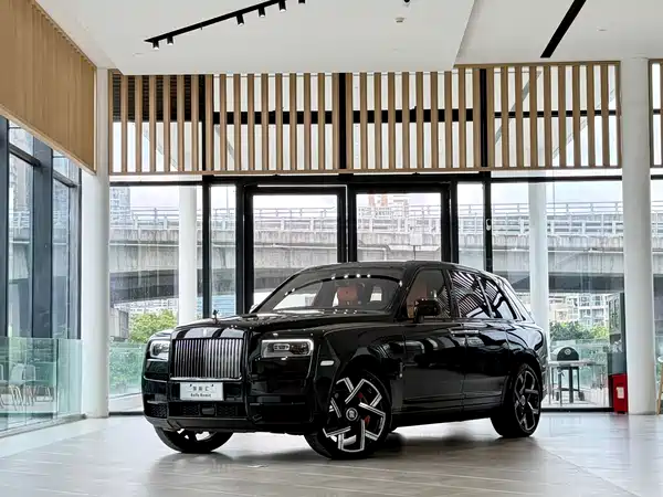 Rolls-Royce Cullinan 2024