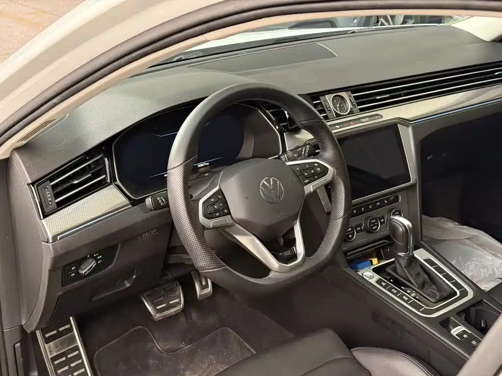 Volkswagen Viloran 2018 — фото 6