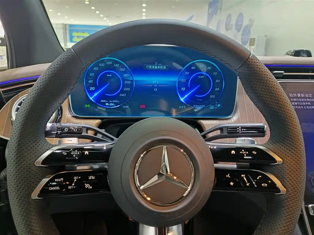 Mercedes-Benz EQE SUV 2025 — фото 14