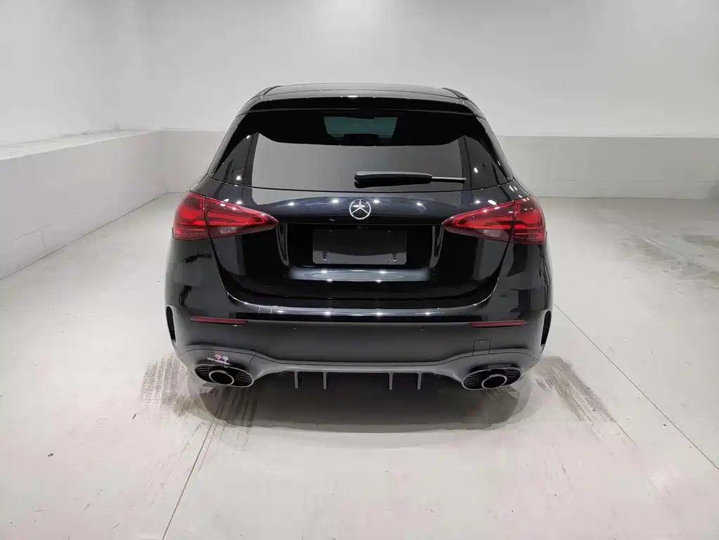 Mercedes-Benz A-Class AMG 2024 — фото 18