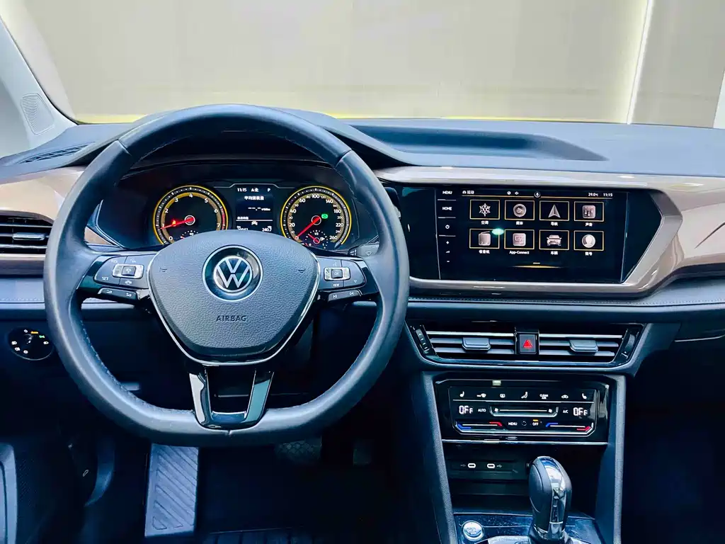 Volkswagen Tharu 2021 — фото 12