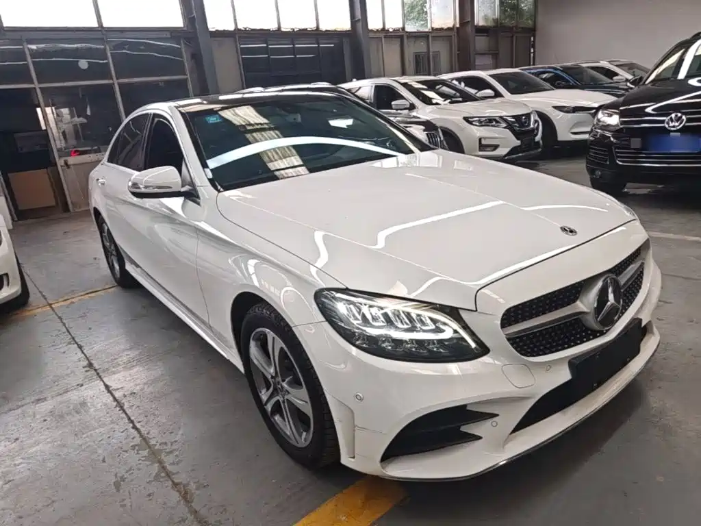 Mercedes-Benz C-Class 2020