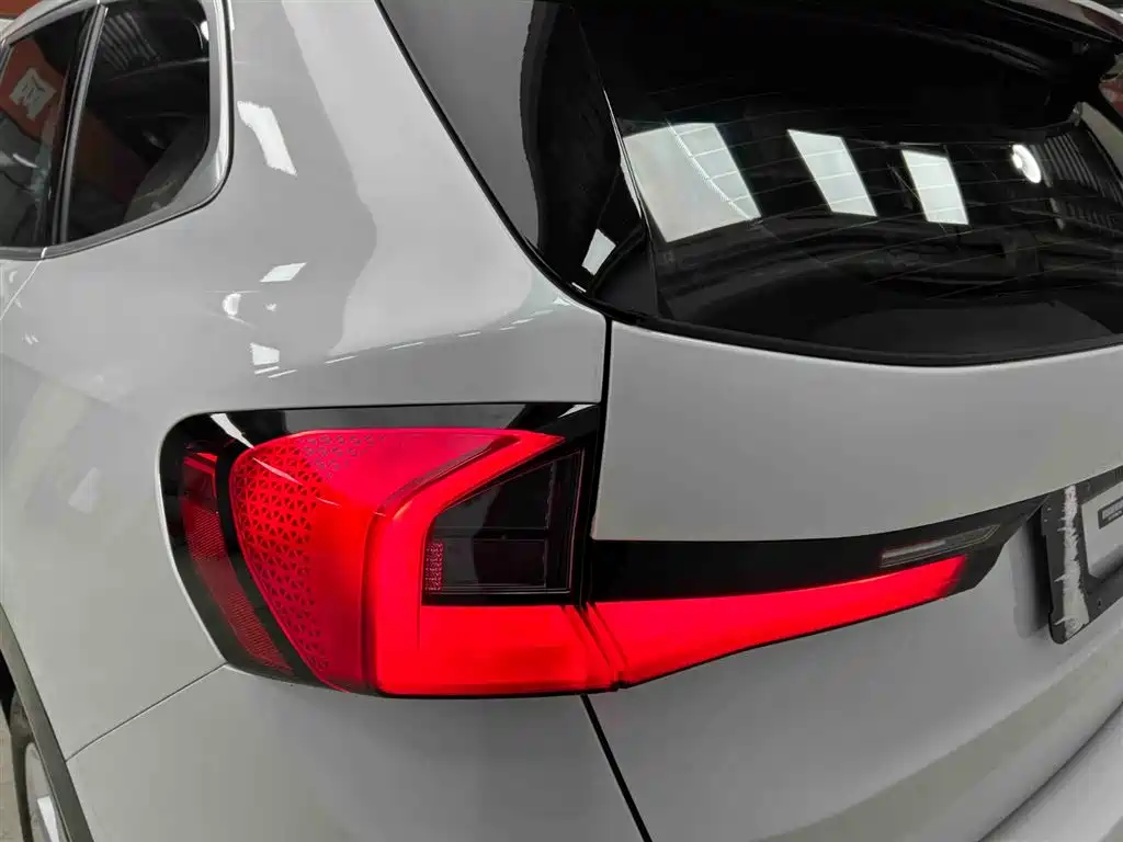 BMW X1 2023 — фото 20
