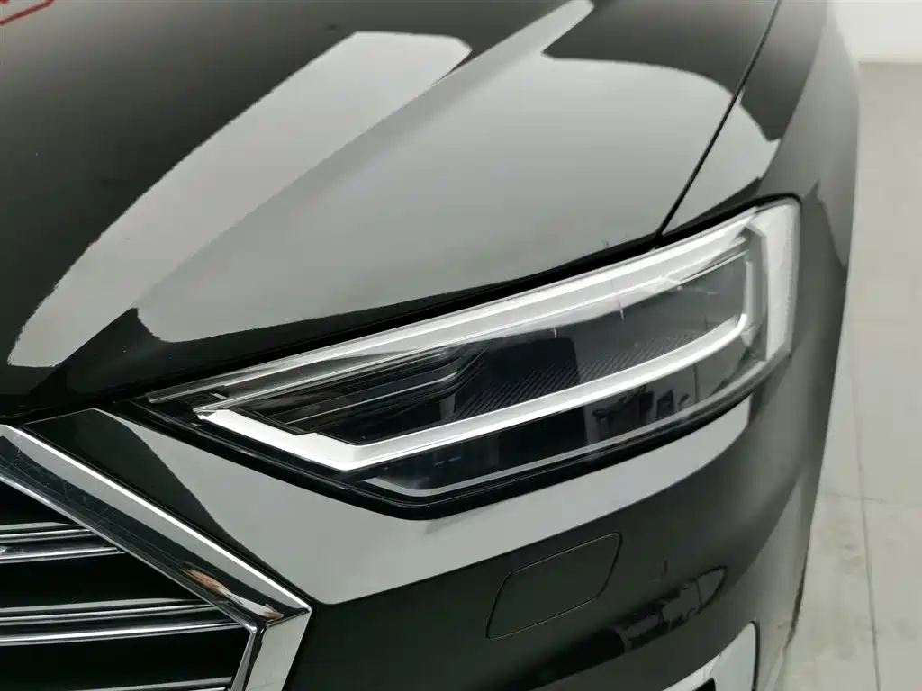 Audi A8 2019