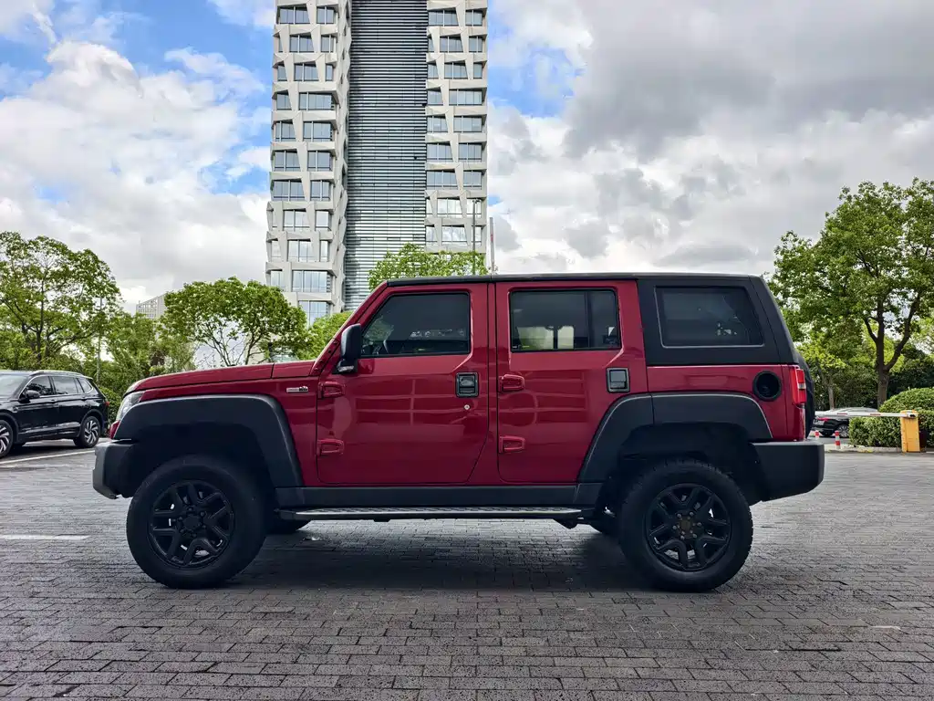 BAIC BJ40 2018 — фото 14