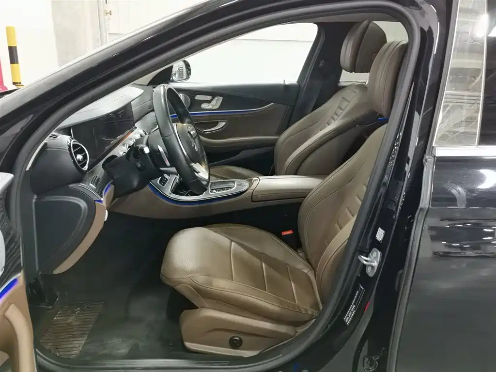 Mercedes-Benz E-Class 2020 — фото 10