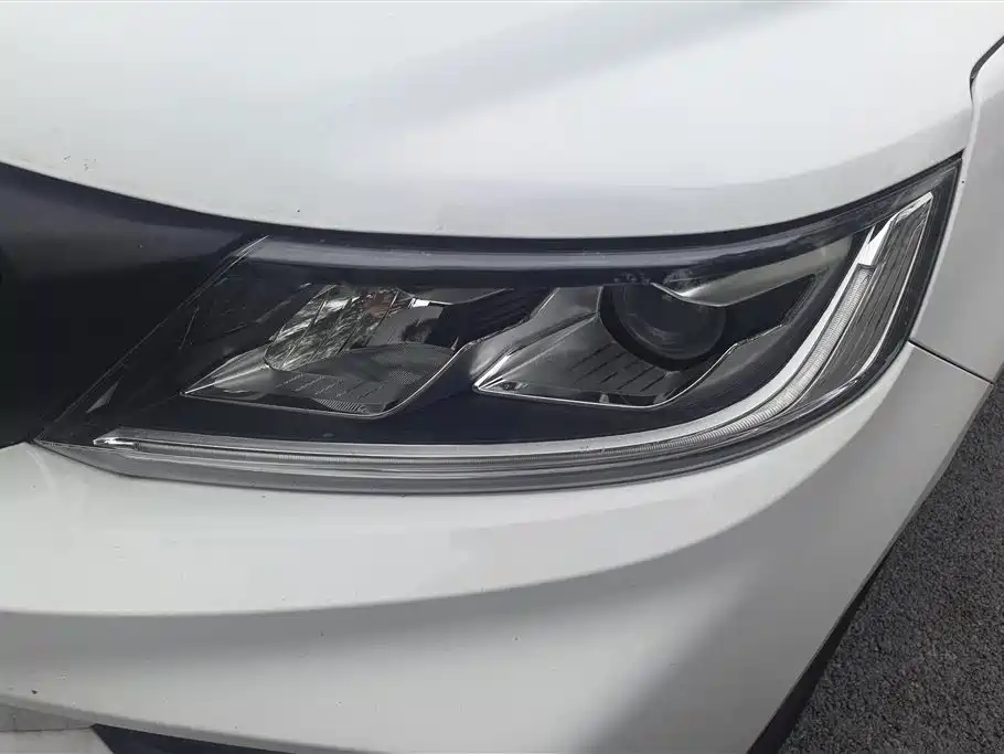 Geely Vision X6 2020