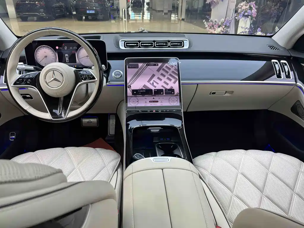 Mercedes-Benz S-Class 2025