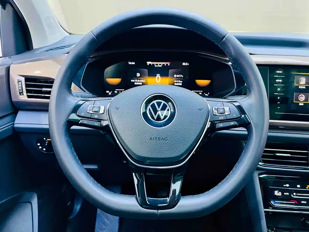Volkswagen Tharu 2023 — фото 13
