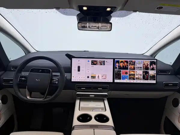 Li Auto MEGA 2025