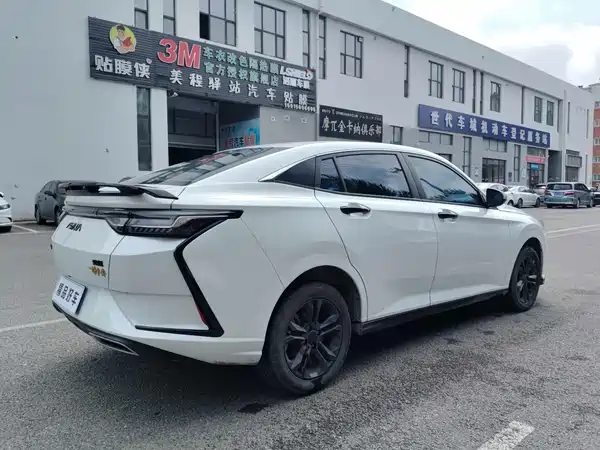 Dongfeng Yixuan 2024
