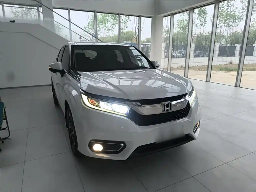 Honda Avancier 2017 — фото 4