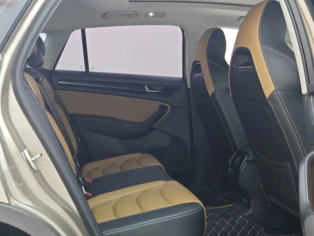 Skoda Kodiak GT 2019 — фото 14