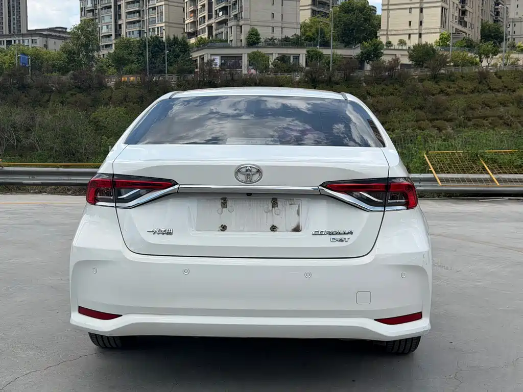Toyota Corolla 2020 — фото 12