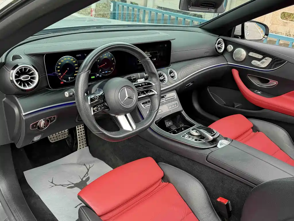 Mercedes-Benz E-Class 2021 — фото 16