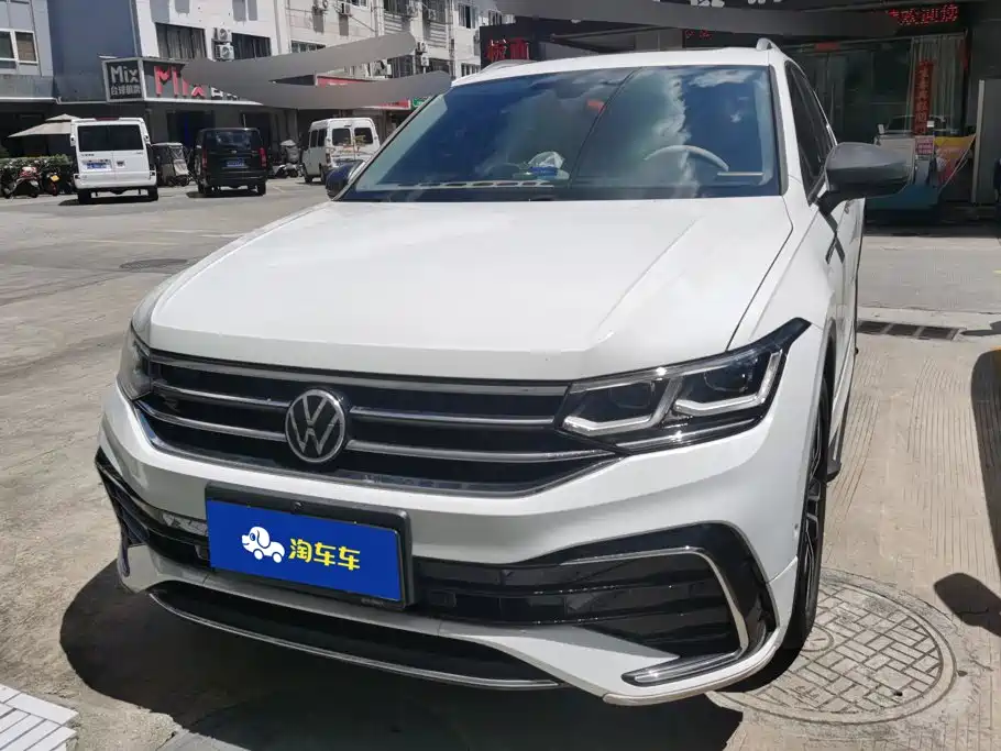 Volkswagen Tiguan L 2022 — фото 2