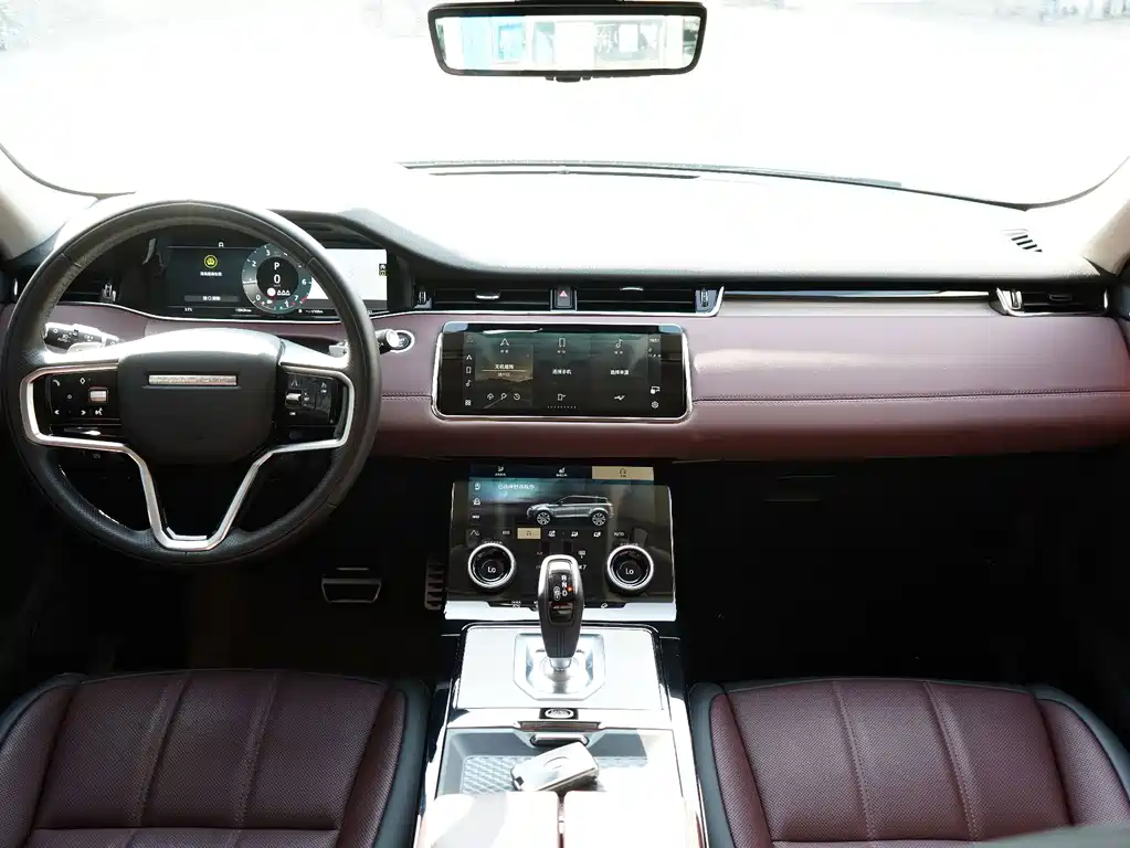 Land Rover Range Rover Evoque 2024 — фото 5