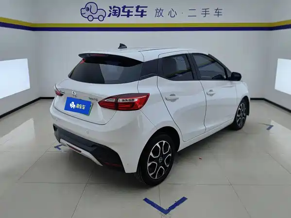 JMC Yizhi EV3 2022