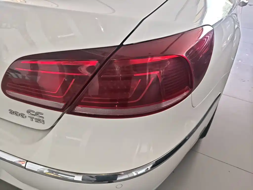 Volkswagen CC 2018 — фото 8