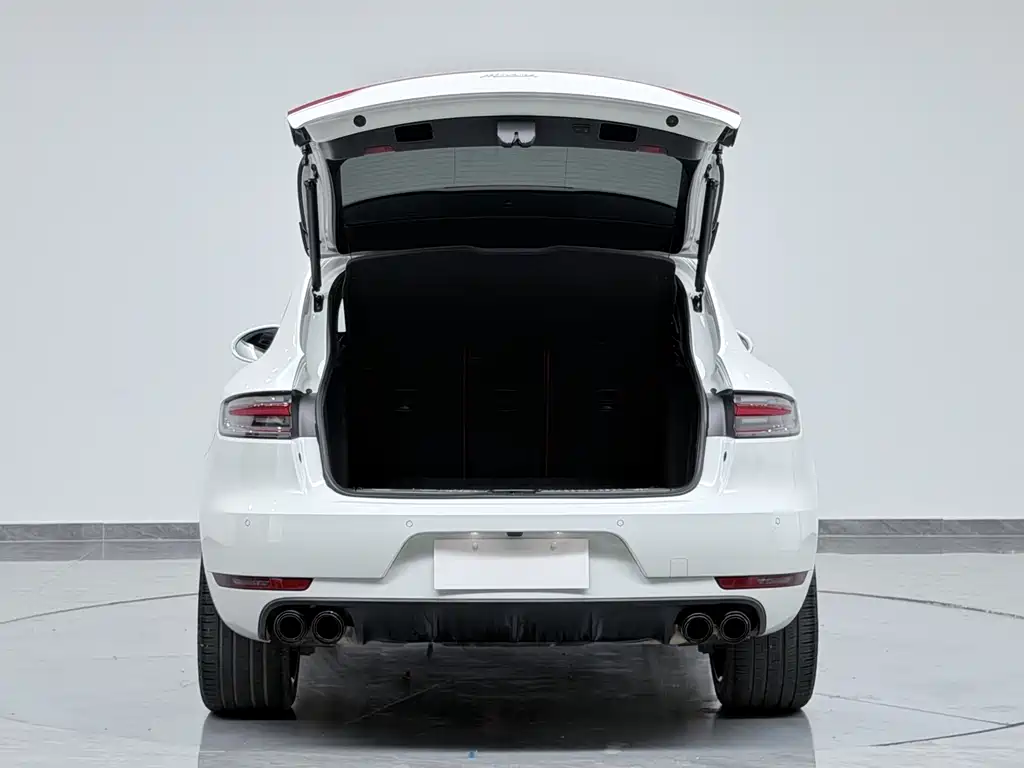 Porsche Macan 2021 — фото 26