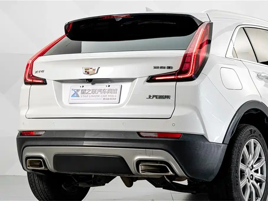 Cadillac XT4 2020 — фото 7
