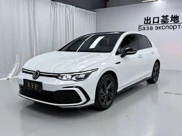 Volkswagen Golf 2022