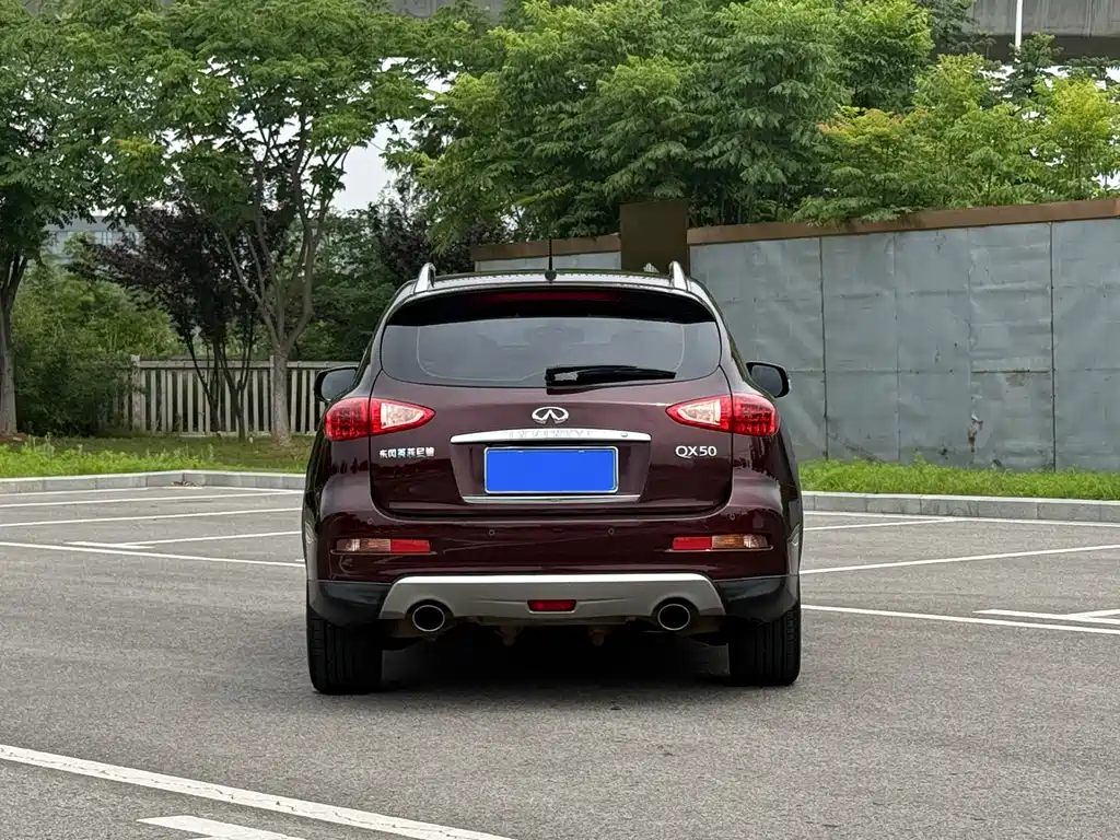 Infiniti QX50 2016