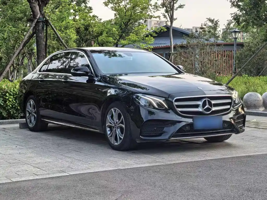 Mercedes-Benz E-Class 2020