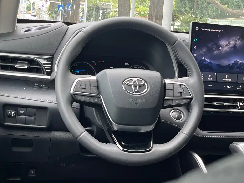 Toyota Highlander 2026