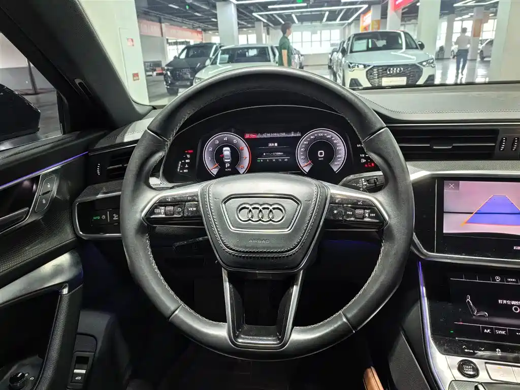 Audi A6L 2024 — фото 10