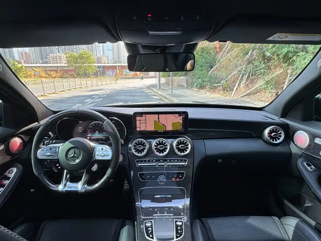 Mercedes-Benz C-Class AMG 2022 — фото 17