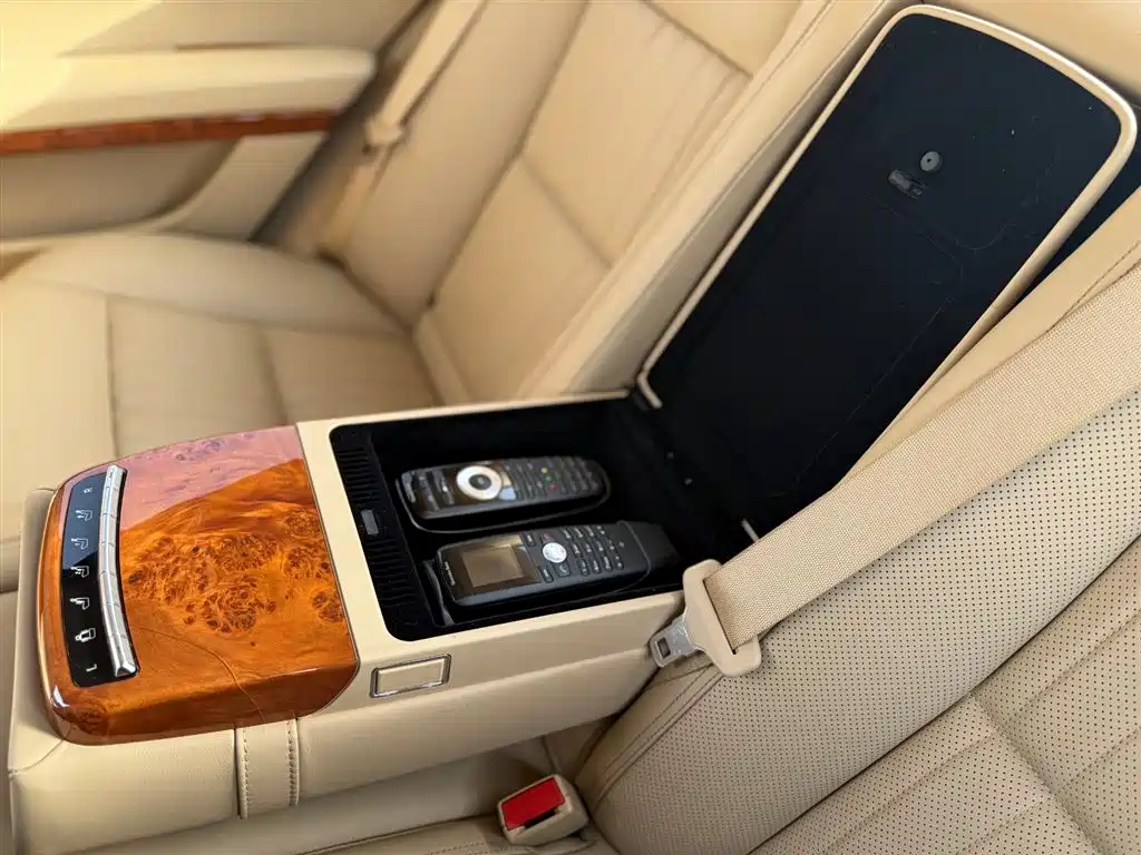 Mercedes-Benz S-Class 2011 — фото 45