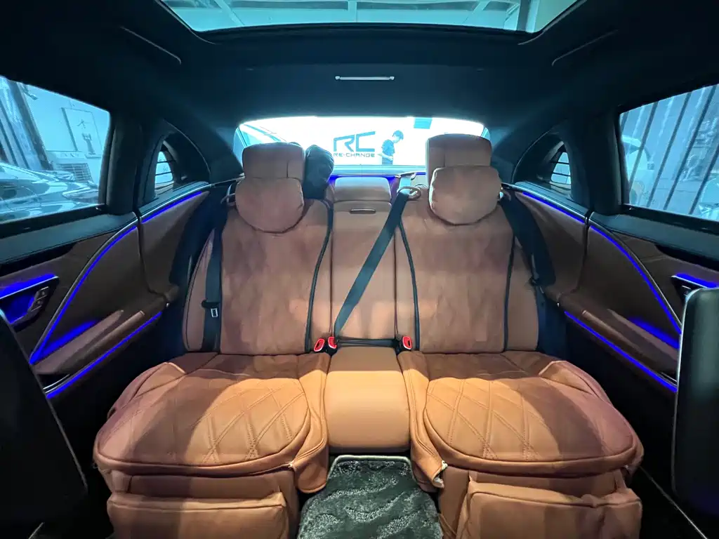 Mercedes-Benz Maybach S-Class 2025 — фото 11