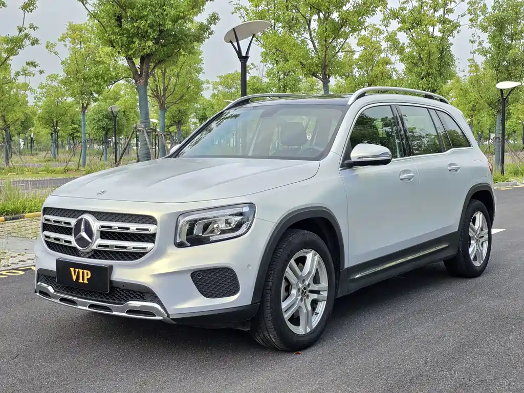 Mercedes-Benz GLB 2022