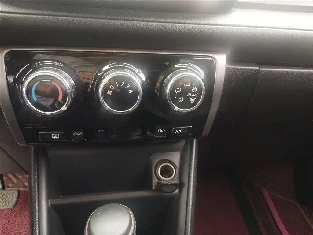 Toyota Yaris L 2018