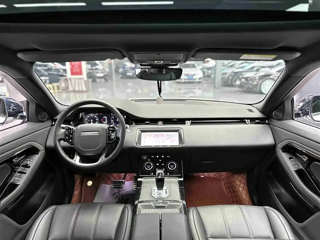 Land Rover Evoque 2021 — фото 9