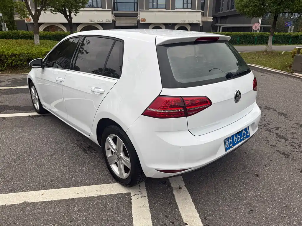 Volkswagen Golf 2015