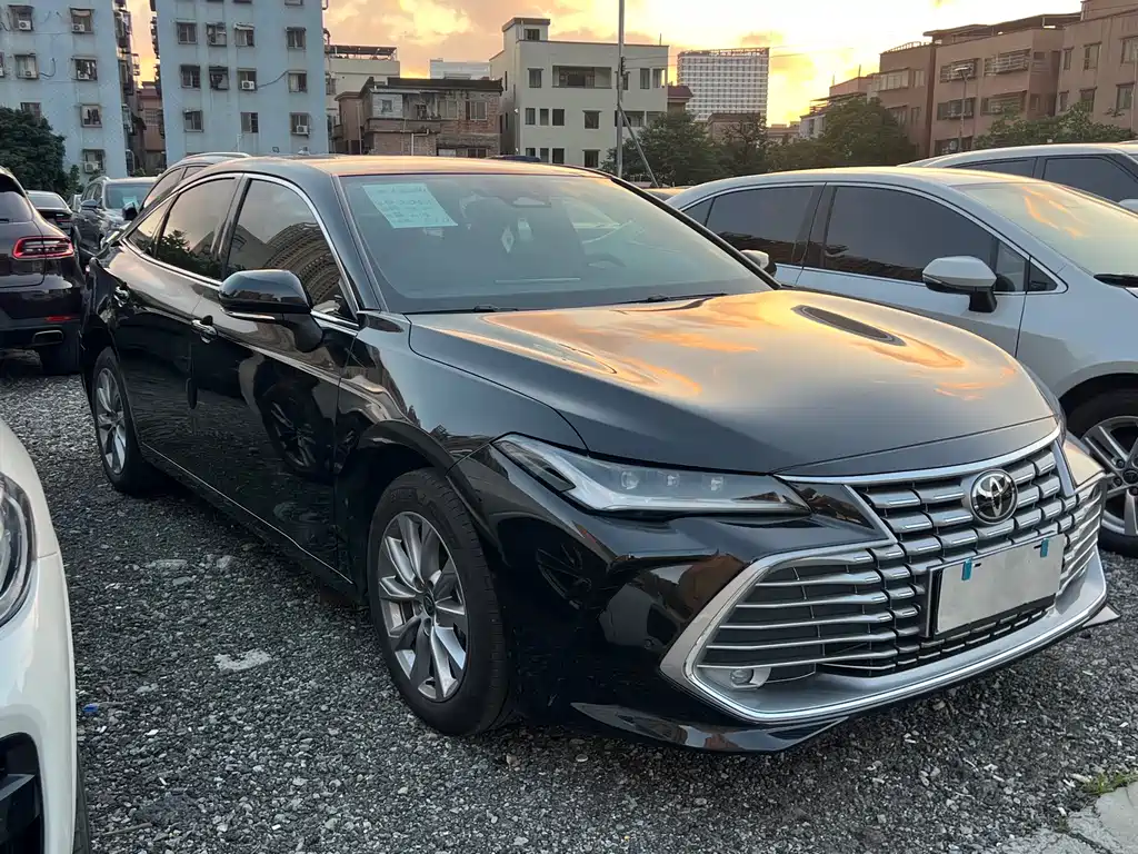 Toyota Avalon 2025