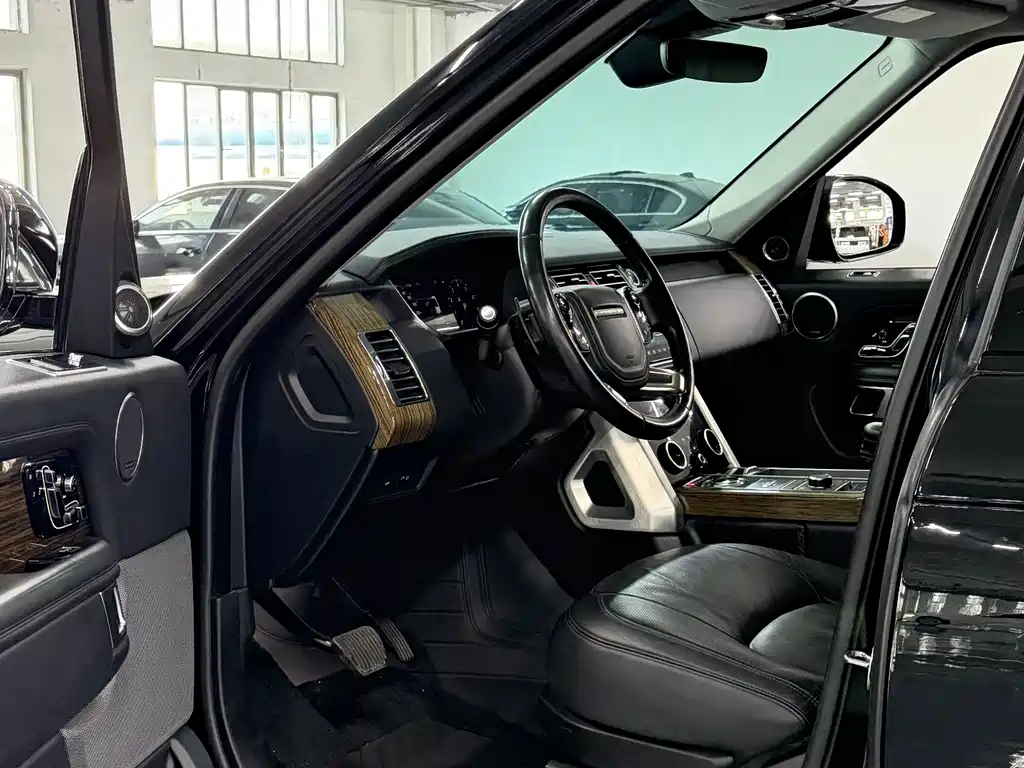 Land Rover Range Rover 2019