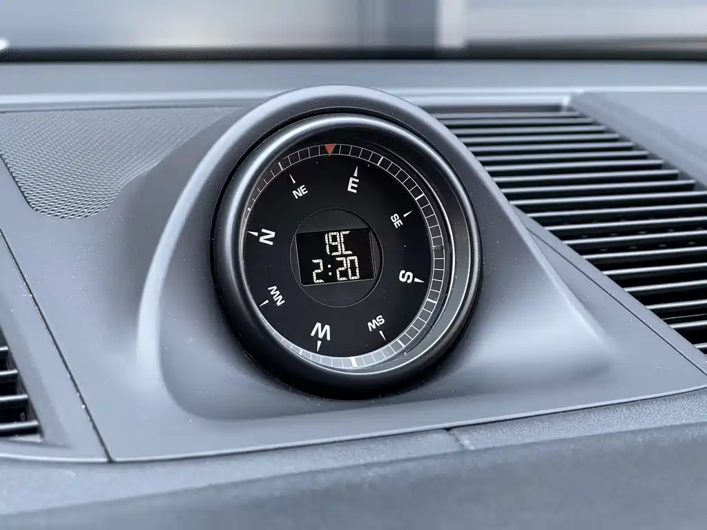 Porsche Macan 2023 — фото 8